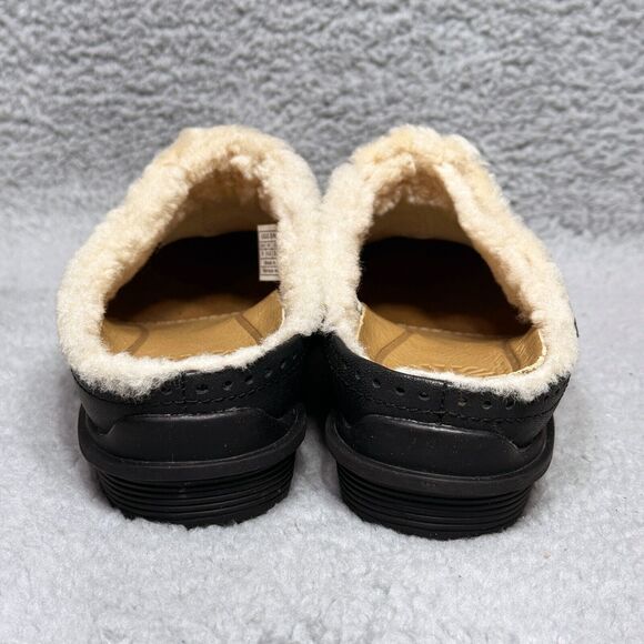 UGG Langford Womens Size 6 Mule Clogs Shoes Black Leather Sheepskin Lined - Picture 4 of 9
